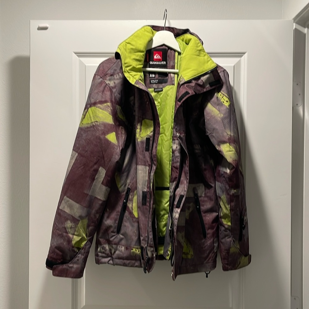 Quicksilver Snowboarding/Ski Jacket